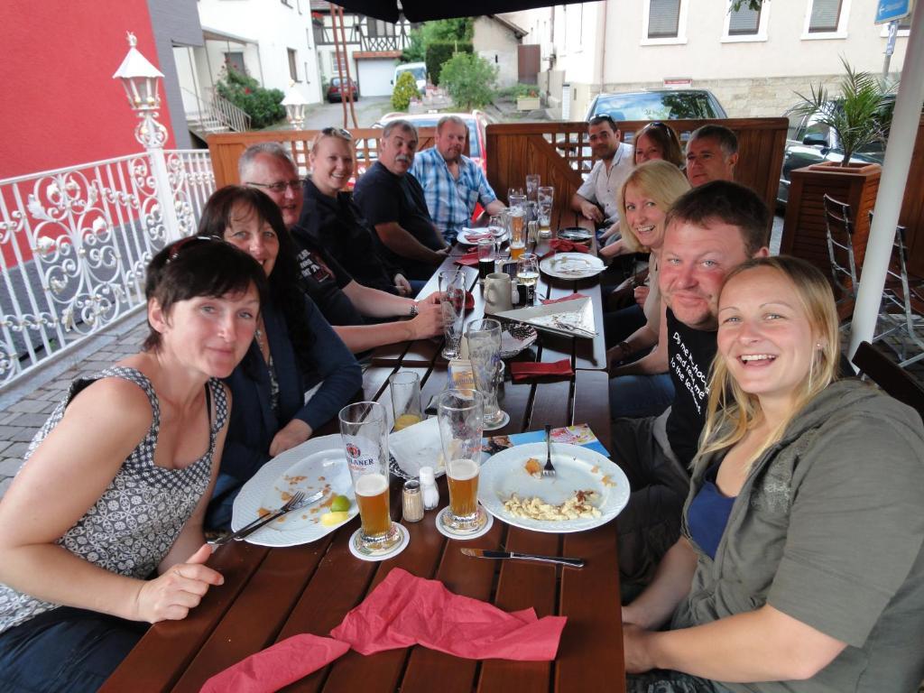 Gasthof Hirsch 2*